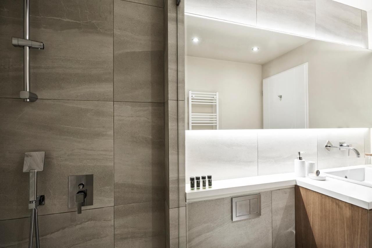Charitos Iχ, Chic N Modern 2Bd Apt Ateny Zewnętrze zdjęcie