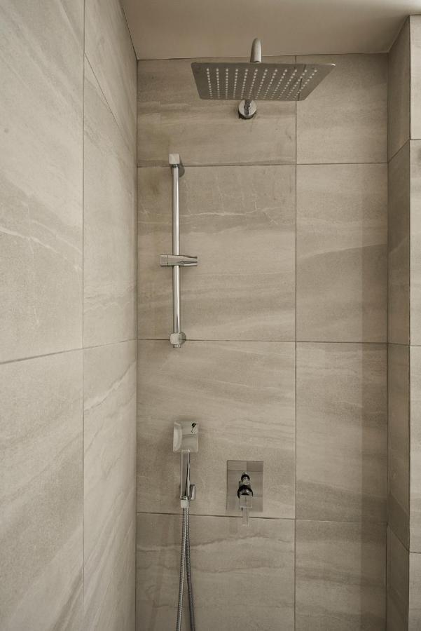 Charitos Iχ, Chic N Modern 2Bd Apt Ateny Zewnętrze zdjęcie